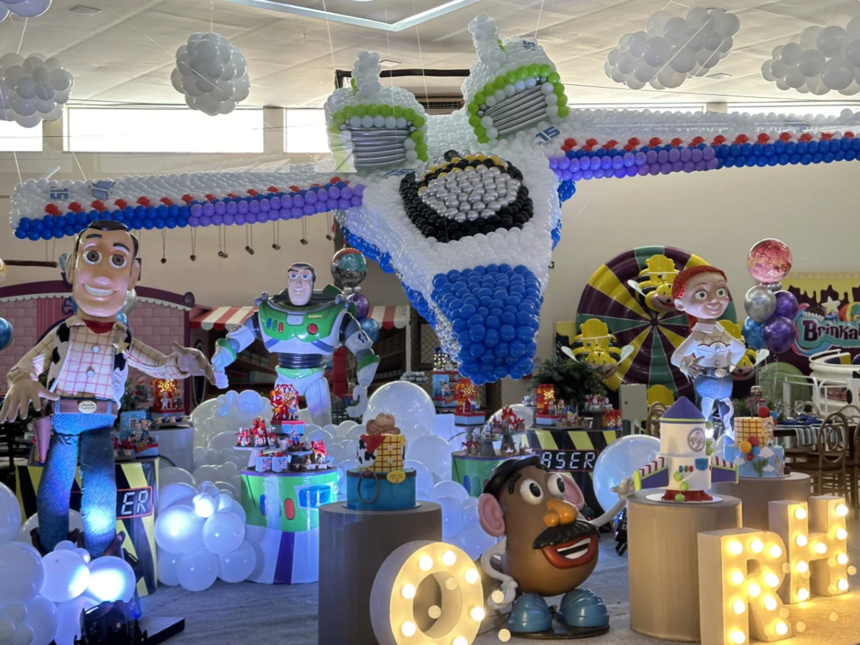Balões PIC PIC transformam o aniversário com tema Toy Story 