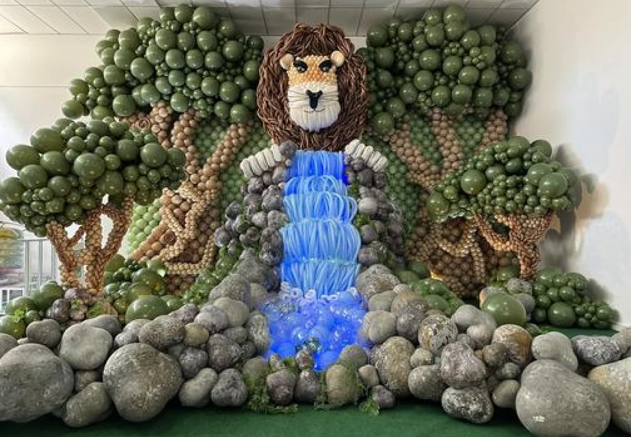 Como o decorador pode resolver a festa em uma decoração só com balões
