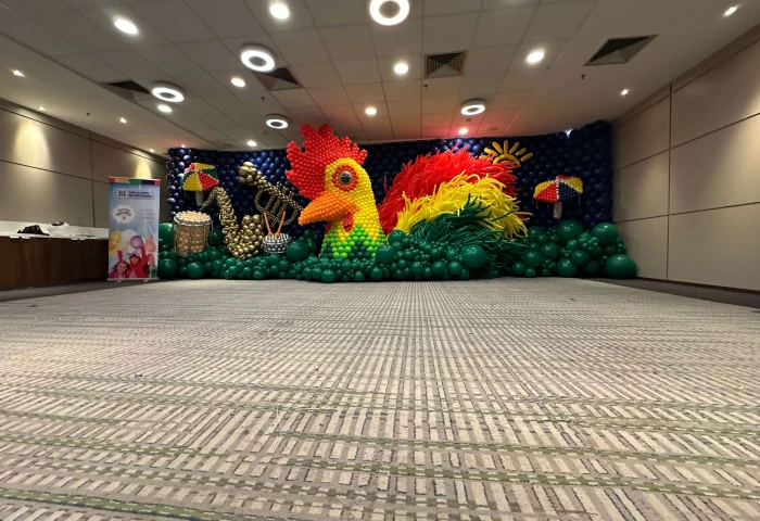 Escultura de balões ganha tendência para eventos corporativos